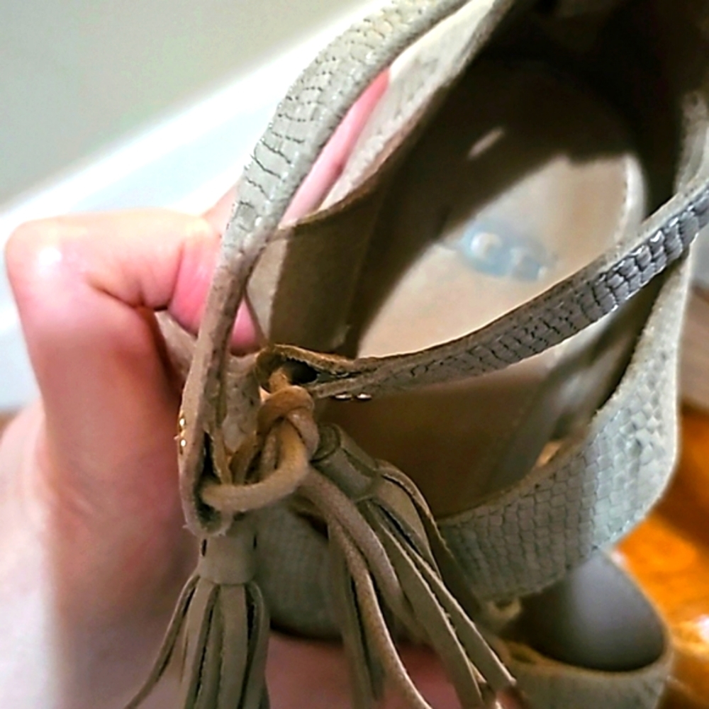 UGG Snakeskin Lace-up Wedge - Picture 5 of 10